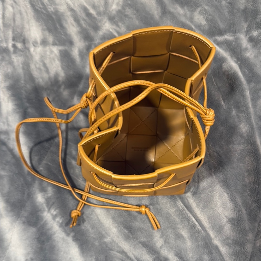 Bottega Venetia Camel Small Bucket Bag
